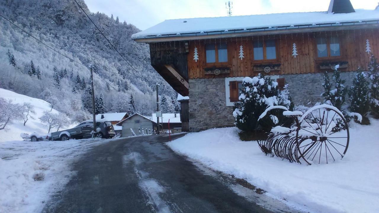 Ferienwohnung Les Sapins Blancs Vacheresse Exterior foto